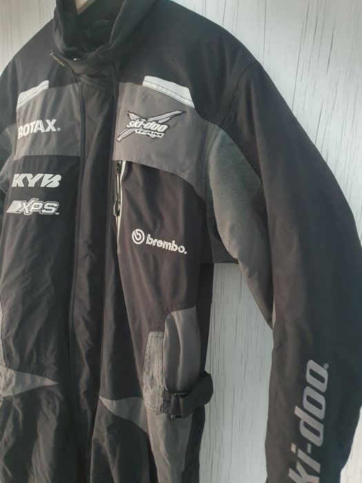 Costume de snowmobile de la ski-doo Team