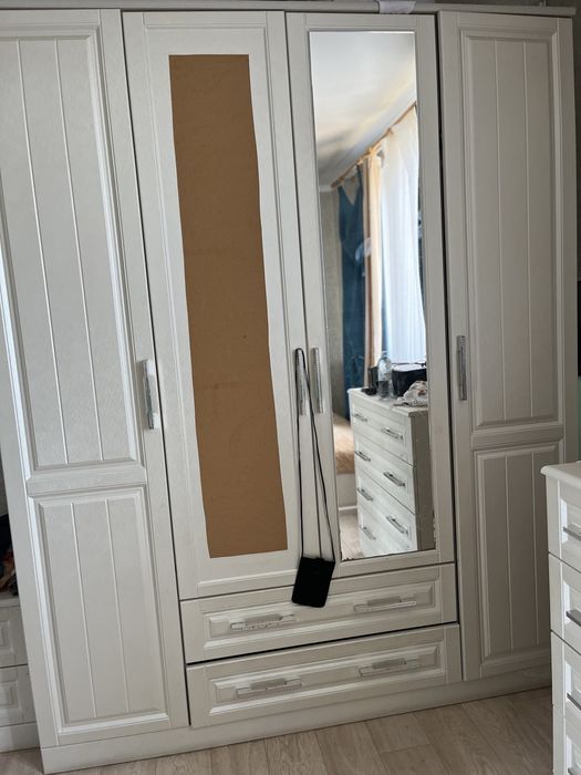 Спальный гарнитур б/у