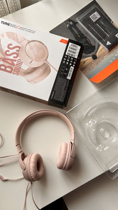 Слушалки JBL Tune500