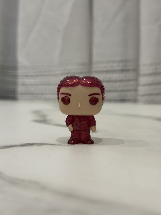 Киндеры джой осд очень странные дела