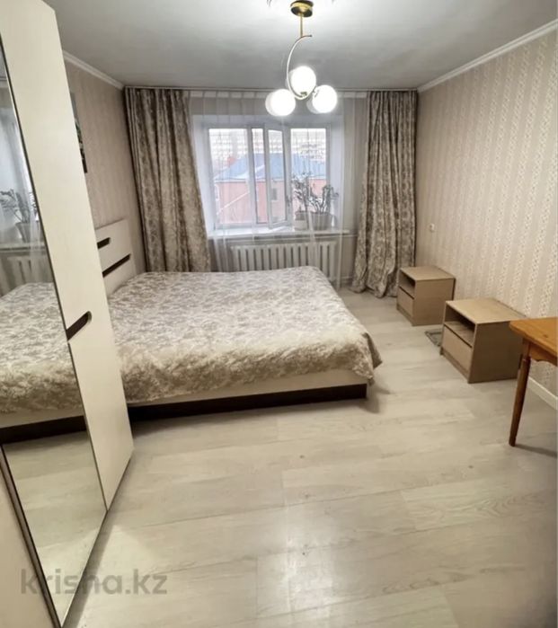 Продам квартиру 3-х комнатную
