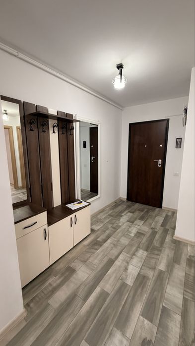Particular Inchiriez Apart. 2 camere – Se ACCEPTA ANIMALE DE COMPANIE ! Open Space + Loc Parcare PRIVATA – Ansamblul TOP CITY – Zona Tractorul CORESI