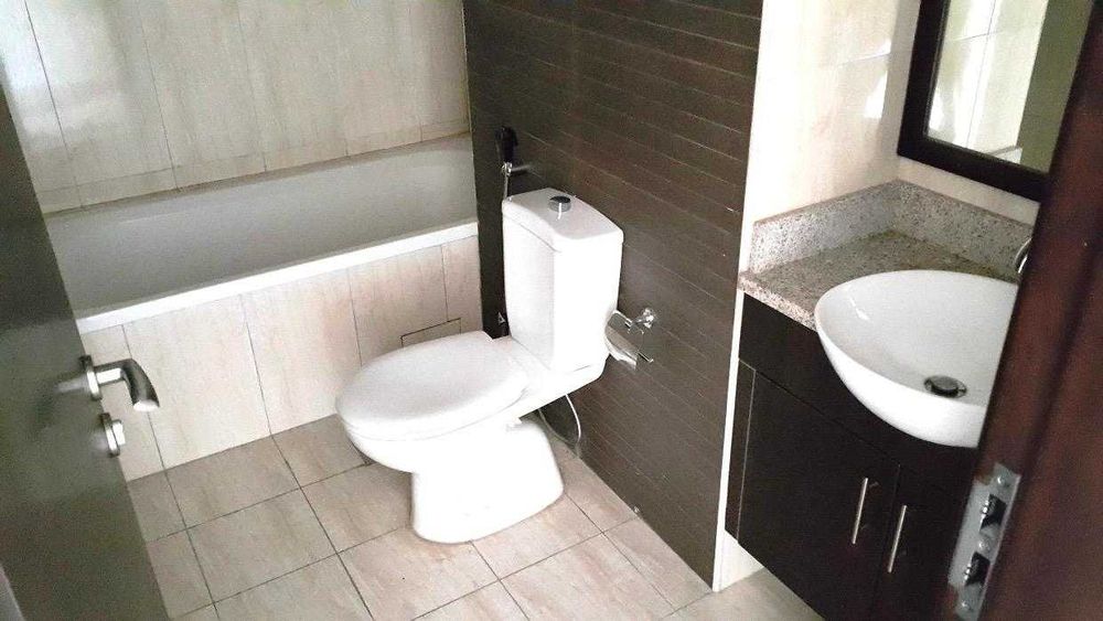 Продава се Двустаен апартамент в Пловдив, Кючук Париж - 67 кв.м за 3284 €/кв.м - Снимка #12