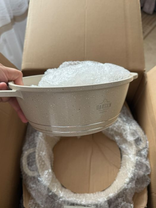 Продам набор кастрюлей (новые, в упаковке)