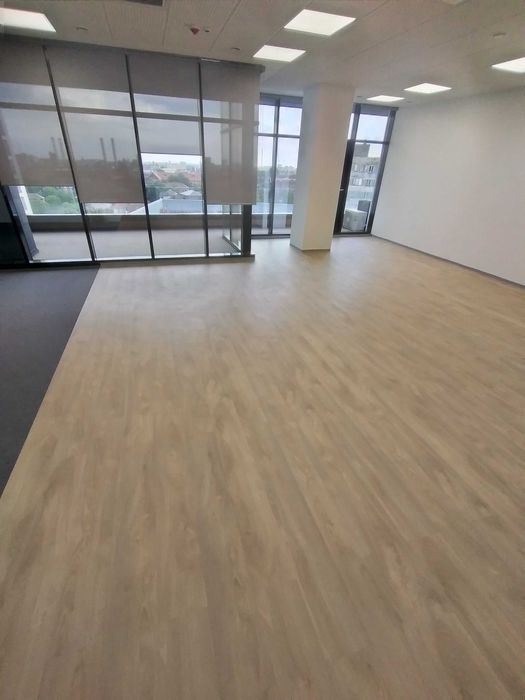 Montaj pardoseli linoleum.covor pvc tarket.mocheta