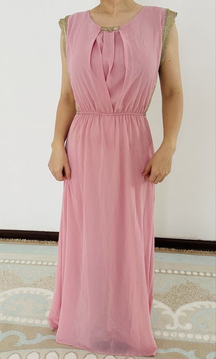 Көйлектер сатылады