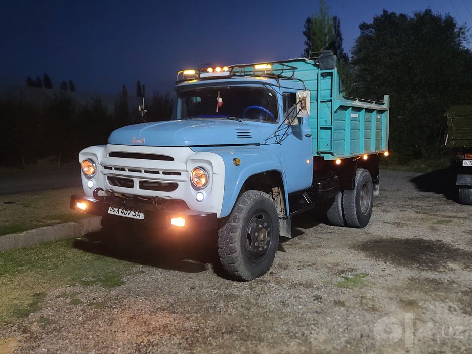 Zil 4502 Samosval