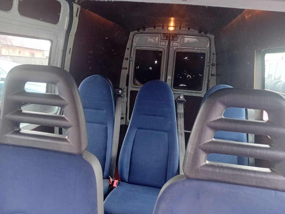 Iveco 35s18,6 locuri+marfa!!!