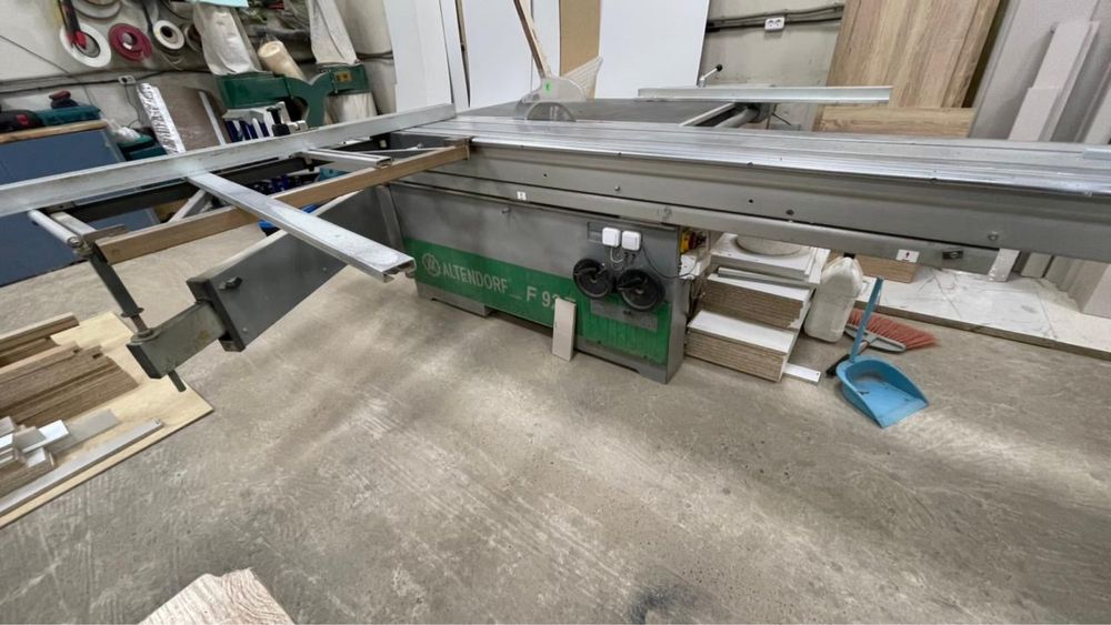 Продаётся распил станок +Вытяжка