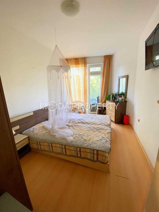 Продава се Тристаен апартамент в к.к. Слънчев бряг - 66 кв.м за 810 €/кв.м - Снимка #2