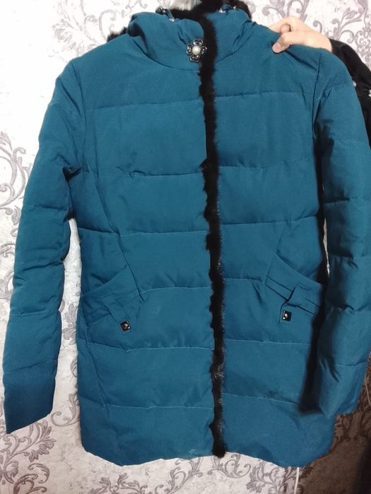 Продам женскую одежду