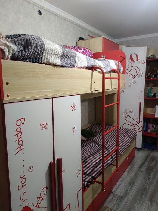 Детский спальный гарнитур