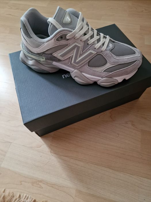 New balance 9060