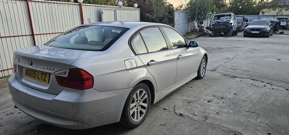 Bmw e90 320d automat  piese