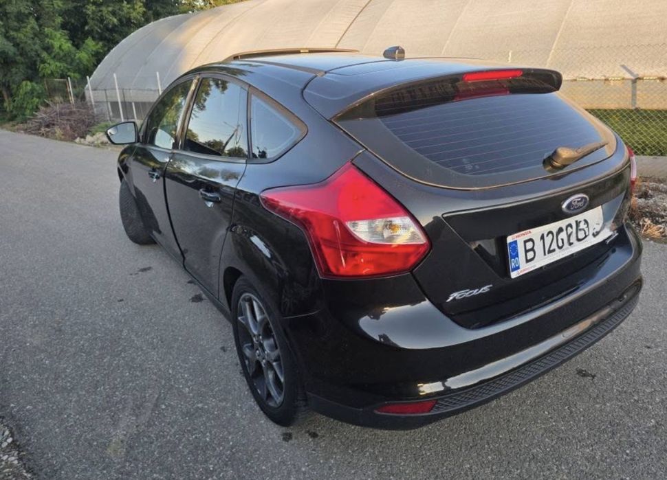 FORD Focus 2014 — imagine 5