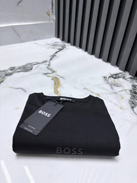 tricouri barbati hugo boss