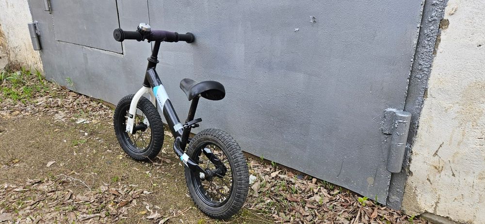 Детский беговел,  веллосипед