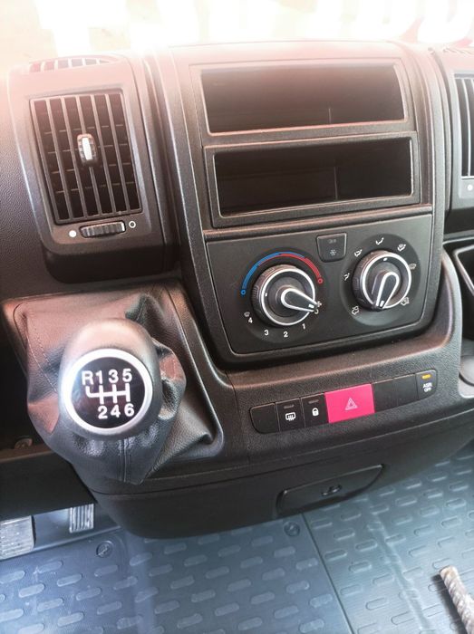 Продам новый Пежо боксер