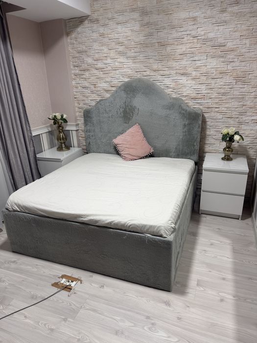 Mobila Pat Saltea Videochat