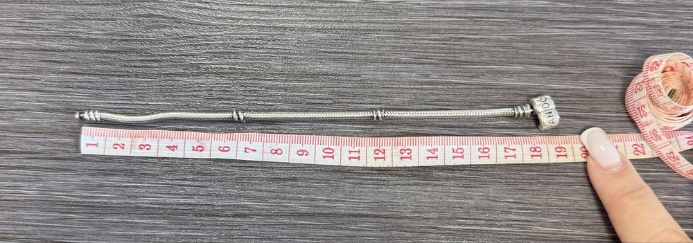 Браслет PANDORA с шармами