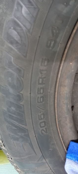 Продам шины с диском