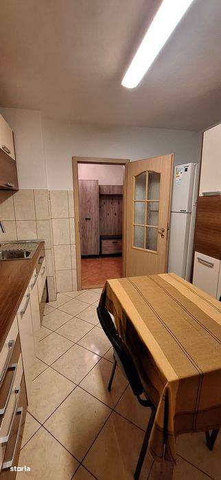 De vânzare apartament 3 camere Arcu, etaj 1 la blocurile tip vilă