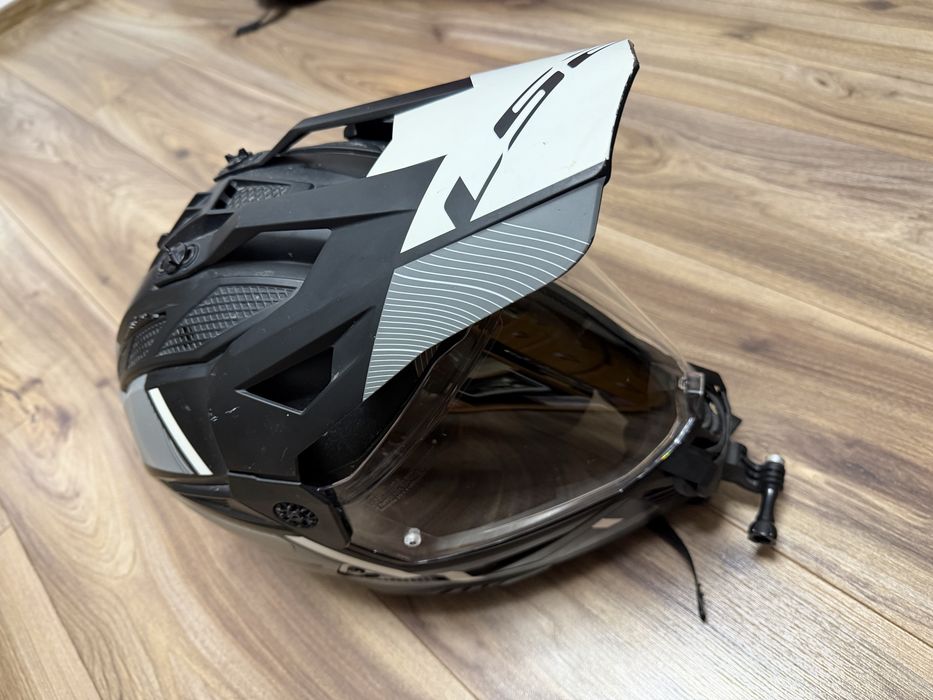 Casca Ls2 pioneer 2