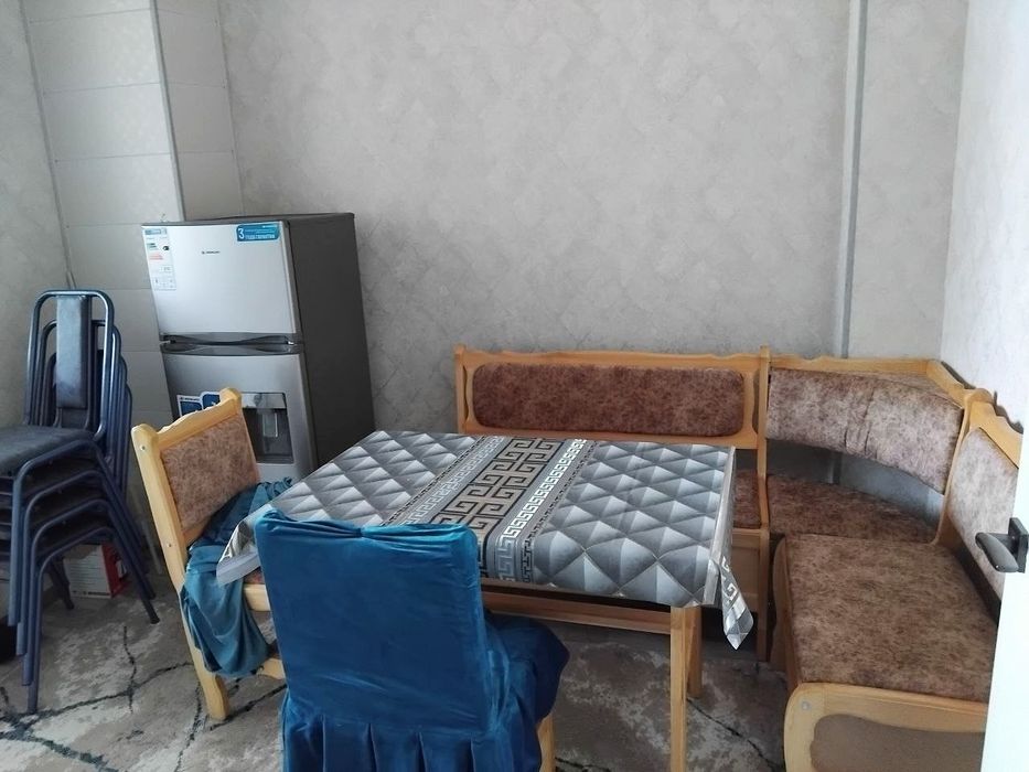 Navoiy kucha gulzor dom 3 xona