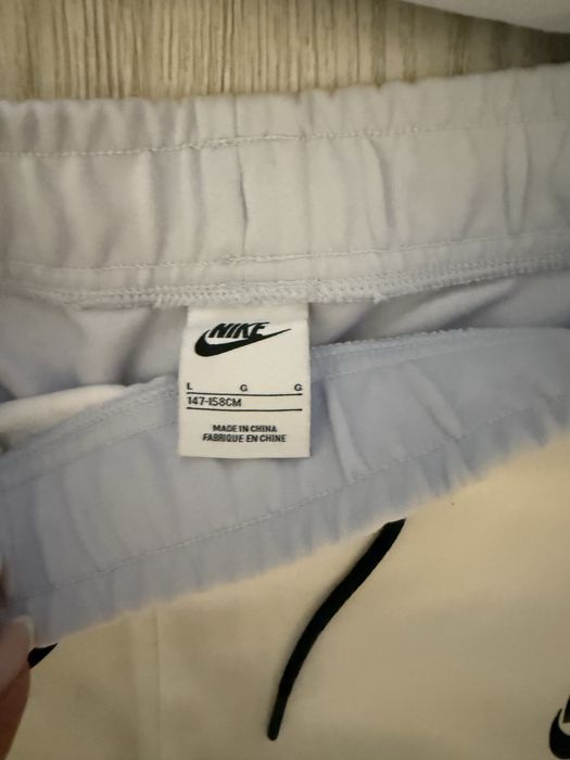 nike оригинално може и отделно