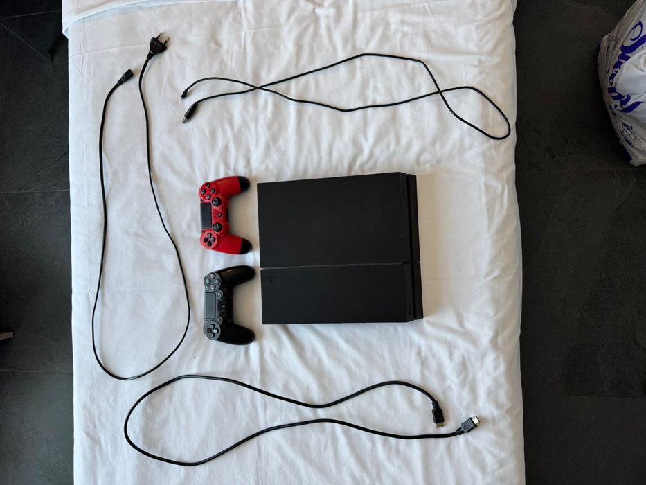 PlayStation 4 с игри