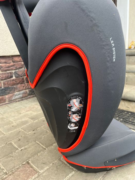 Vand 2 scaune auto pentru copii