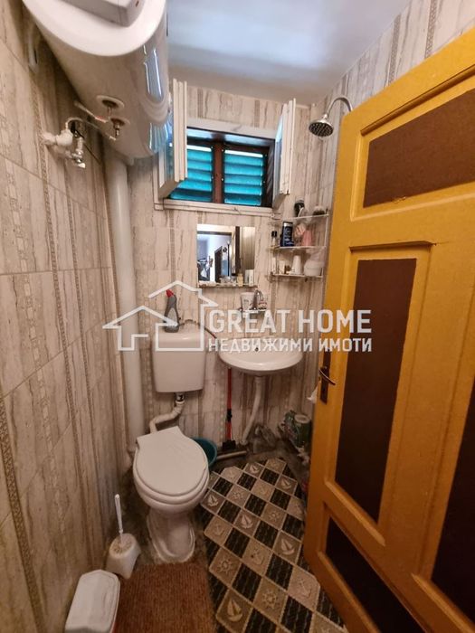 Село Бистра ! Двуетажна Тухлена Къща !