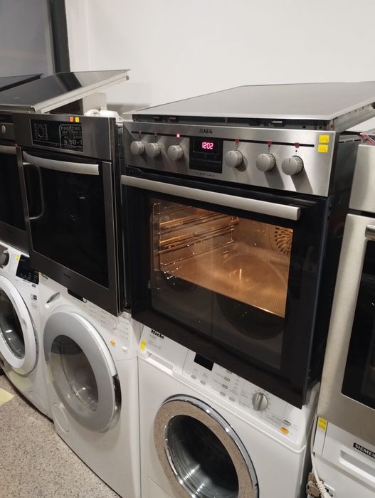 Фурна с плот АЕG Competence