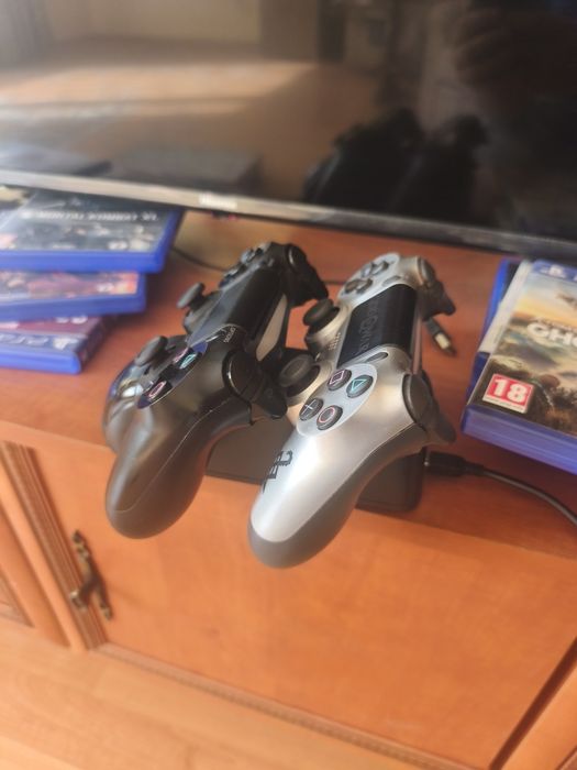 playstation Pro 1tb limited edition * игри