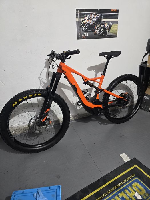 Електрически планински велосипед specialized turbo levo fsr 27.5