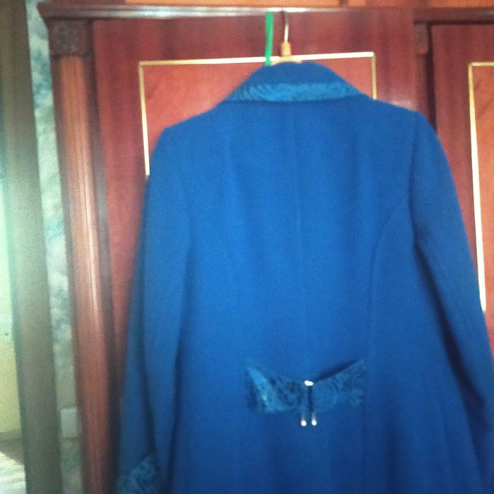 Пальто демисезонное