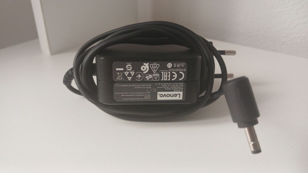 Ноутбук Lenovo ideapad s145-15ast