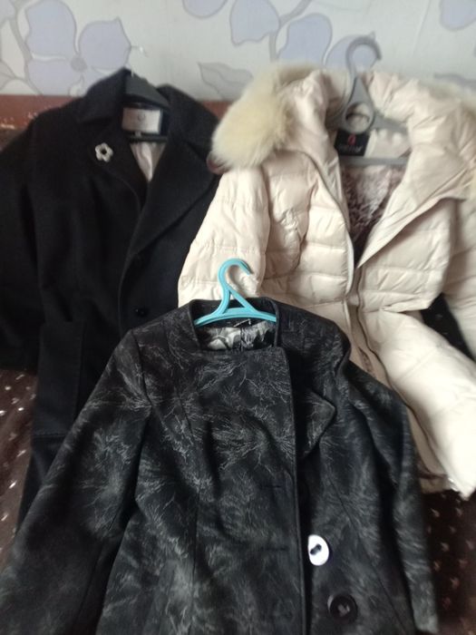 Женские куртки, пальто