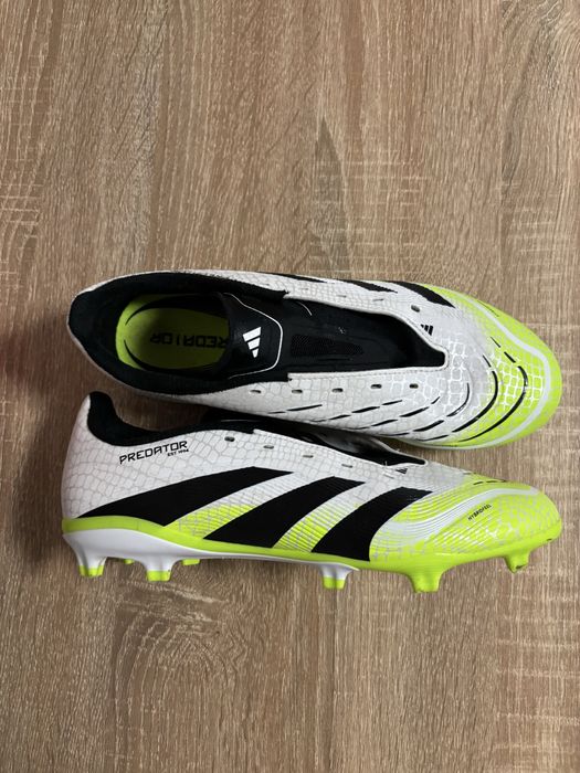 3 perechi ghete fotbal Adidas-Mărimile 42 și 38