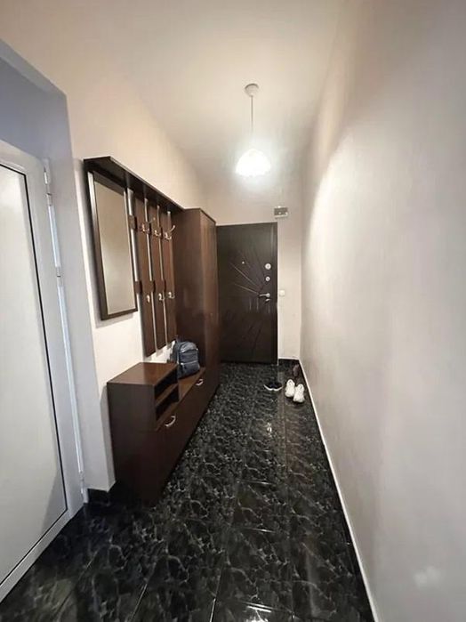 Дава се под наем Тристаен апартамент в София, Слатина - 100 кв.м за 750 € - Снимка #3