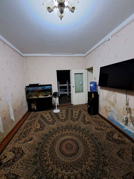 Чиланзар -12 кв 3/4/4.65м2 Срочно Продам квартиру срочно