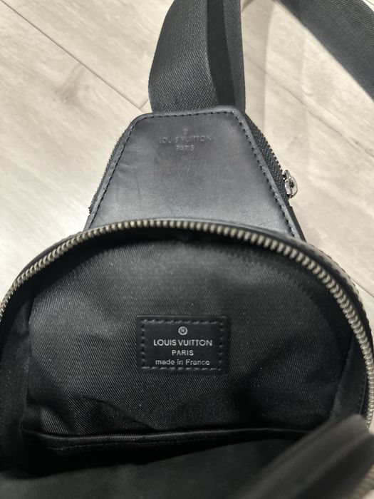 Louis Vuitton Avenue Slingbag PM