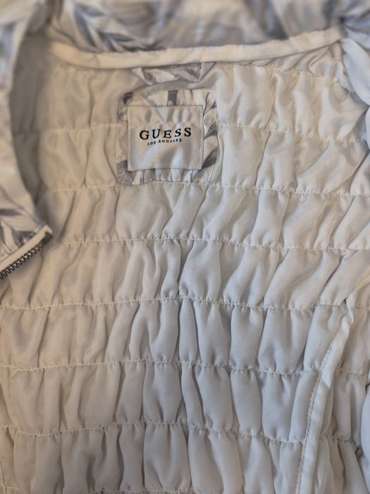 Geaca Guess de dama  subtire de primavara marimea M