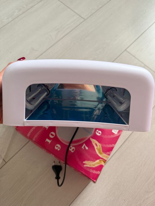 УФ лампа для ногтей UKC W818 36 Вт