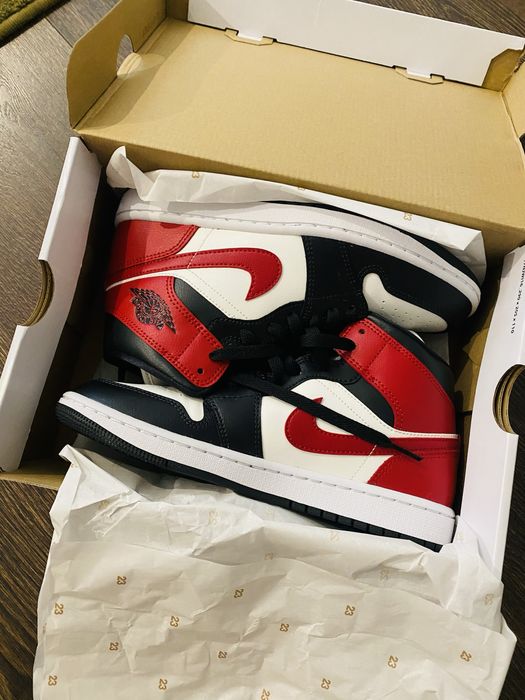 Кроссовки Джорданы, новые