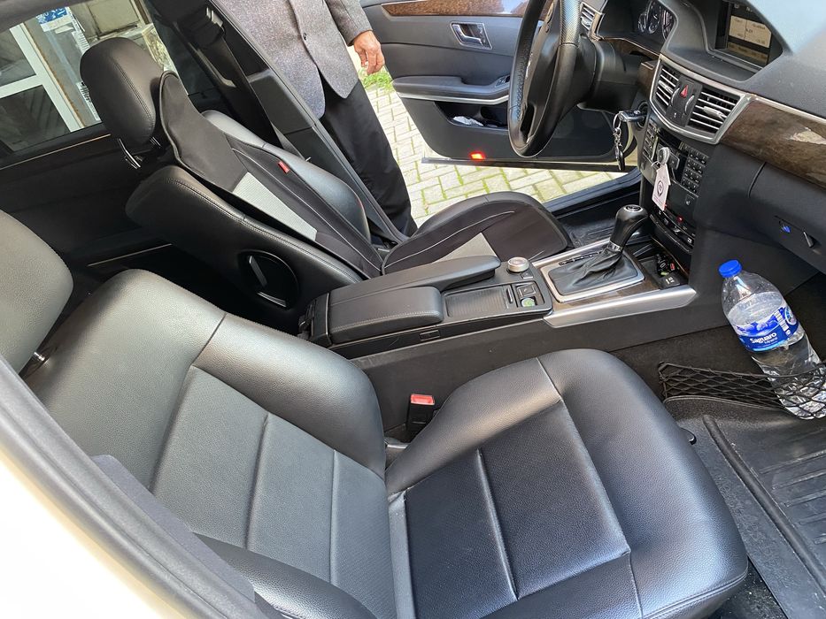 Mercedes Benz E200