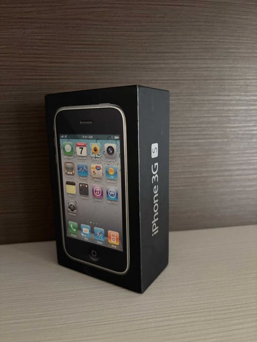 iPhone 3gs, 8 gb, functioneaza foarte bine, baterie foarte buna