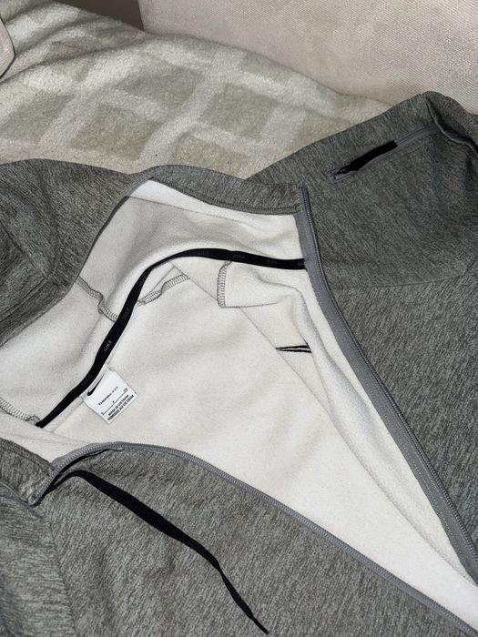 Nike Therma-fit сучер сив