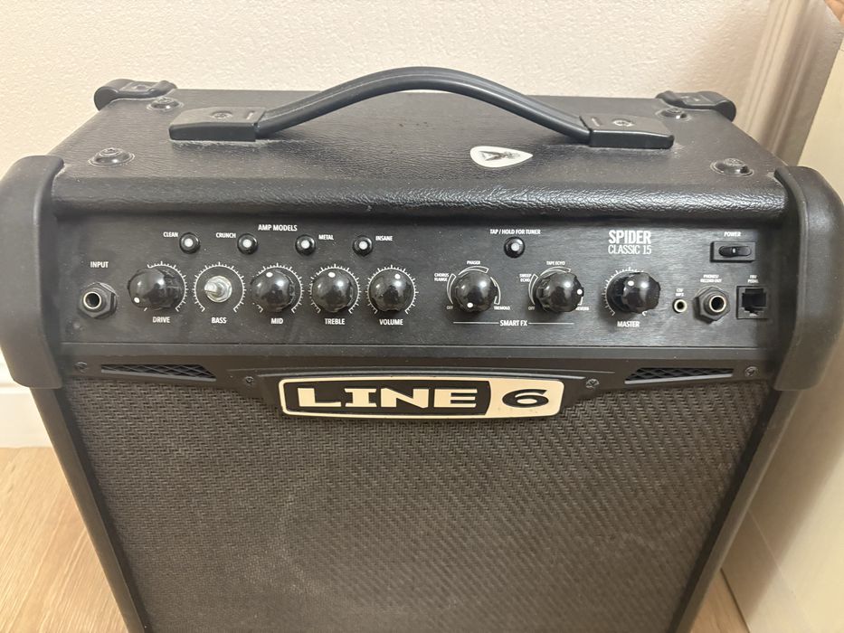 Продам комбоусилитель