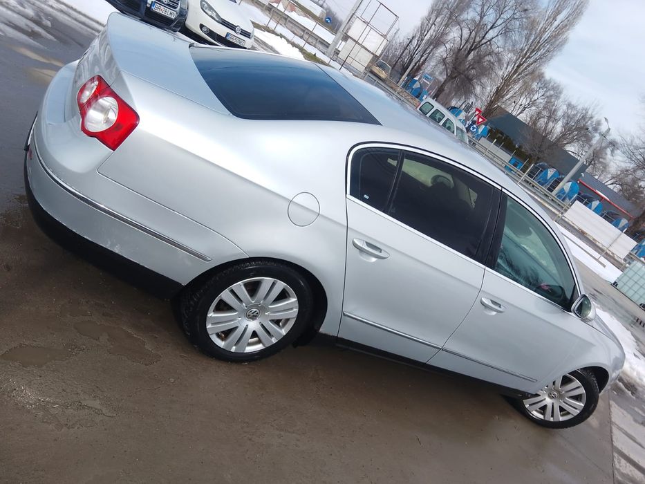 Vând passat b6 1.6 benzină